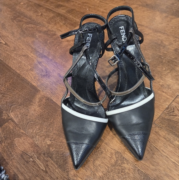 Fendi high heels - Picture 2 of 3